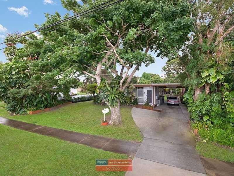 Spendelove Street, Southport QLD 4215