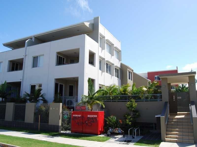 Unit 16/6 Rose Street, Southport QLD 4215