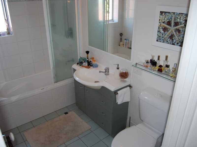 Unit 44/148 Marine Parade, Southport QLD 4215