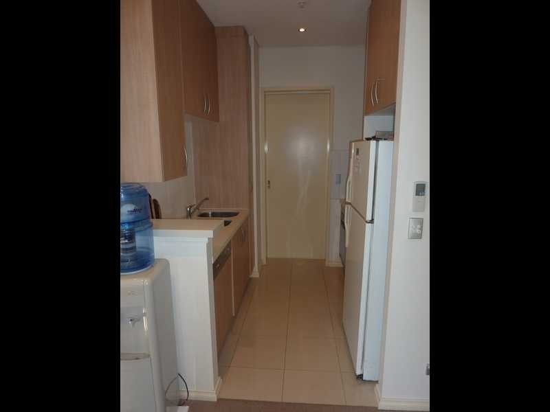 Unit 215/3 Como Crescent, Southport QLD 4215