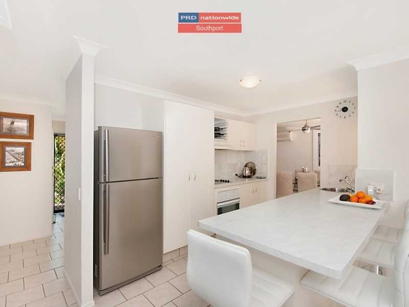 41 Lucille Ball Place, Parkwood QLD 4214