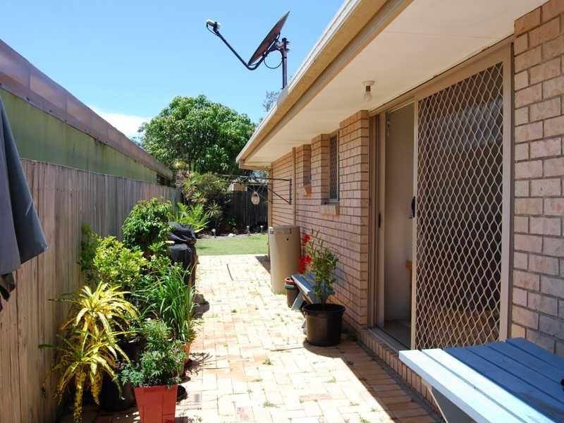 Unit 1/17 Coventry Court, Labrador QLD 4215