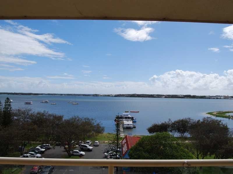 81/106 Marine Parade, Southport QLD 4215