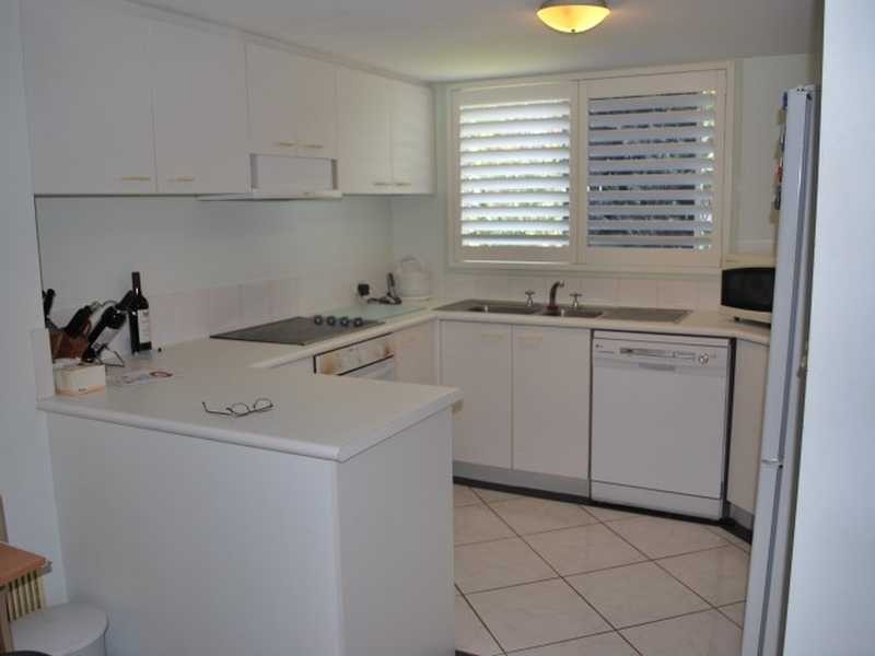 64/3 Arundel Drive, Arundel QLD 4214