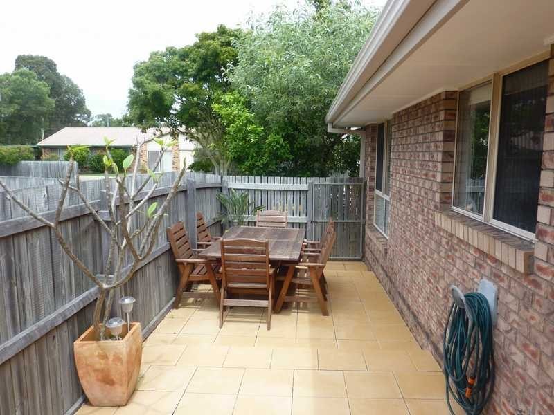 Unit 2/5 Pamela Court, Labrador QLD 4215