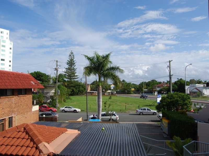 Unit 12/7 Robert Street, Labrador QLD 4215