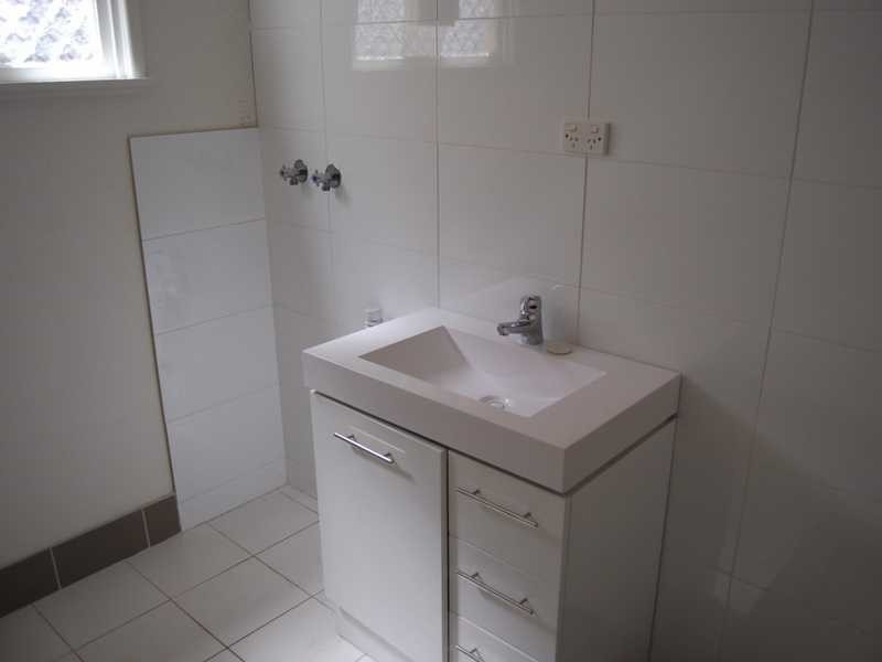 Unit 2/126 Marine Parade, Southport QLD 4215