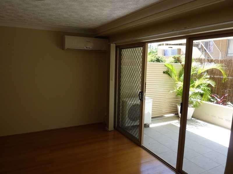 Unit 3/17 Lather, Southport QLD 4215