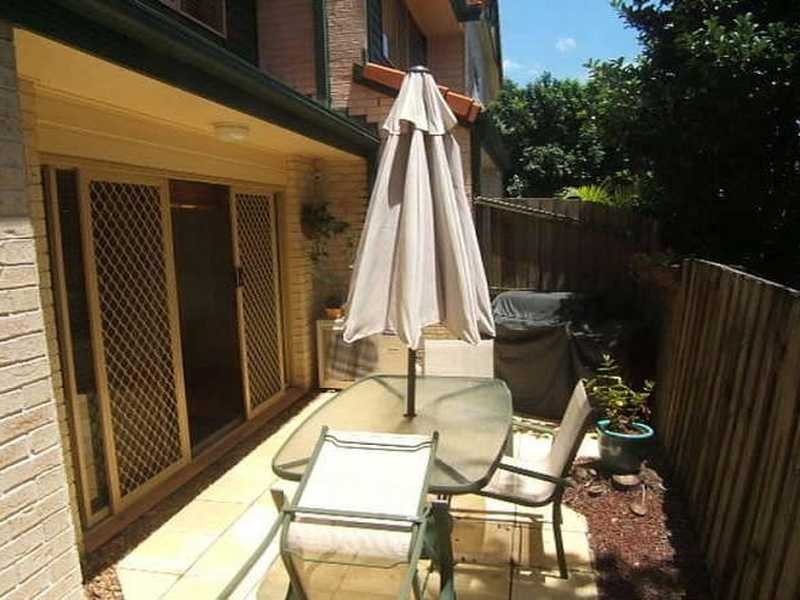 Unit 3/23 Lloyd Street, Southport QLD 4215