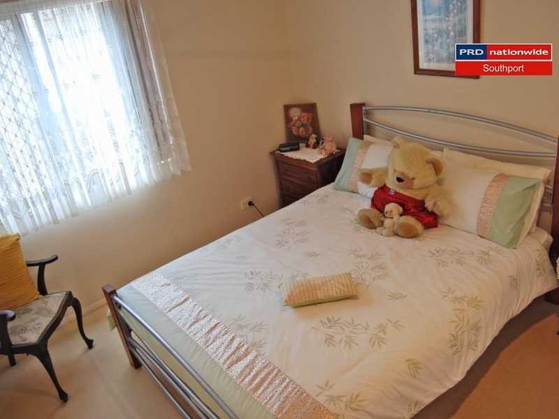 Unit 1/28 Blake Street, Southport QLD 4215
