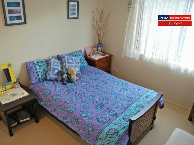 Unit 1/28 Blake Street, Southport QLD 4215