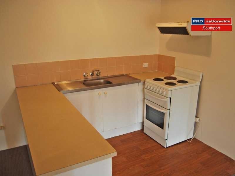 Unit 5/5-7 High Street, Southport QLD 4215