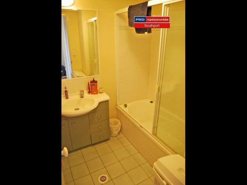 Unit 105/148 Marine  Parade, Southport QLD 4215