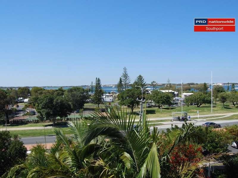 Unit 105/148 Marine  Parade, Southport QLD 4215