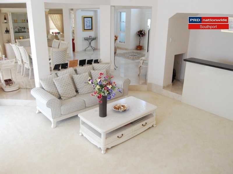 66/40 Cotlew Street East, Southport QLD 4215