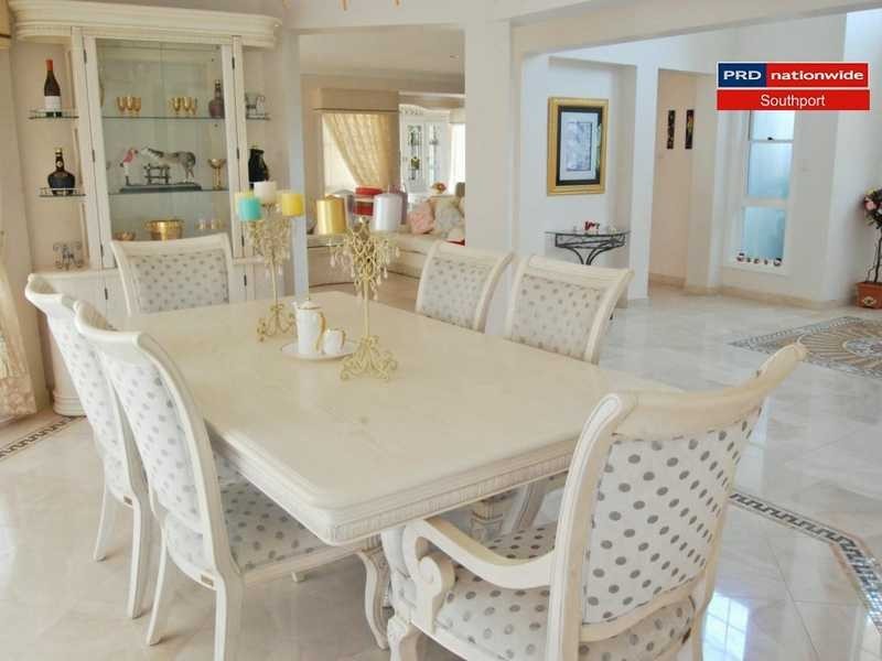 66/40 Cotlew Street East, Southport QLD 4215