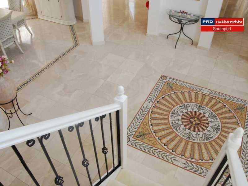 66/40 Cotlew Street East, Southport QLD 4215