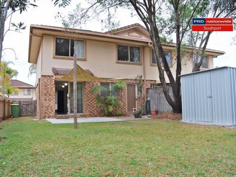 Unit 12/21 Usher Avenue, Labrador QLD 4215