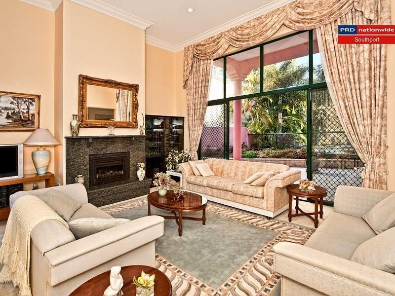 140/40 Cotlew Street East, Southport QLD 4215