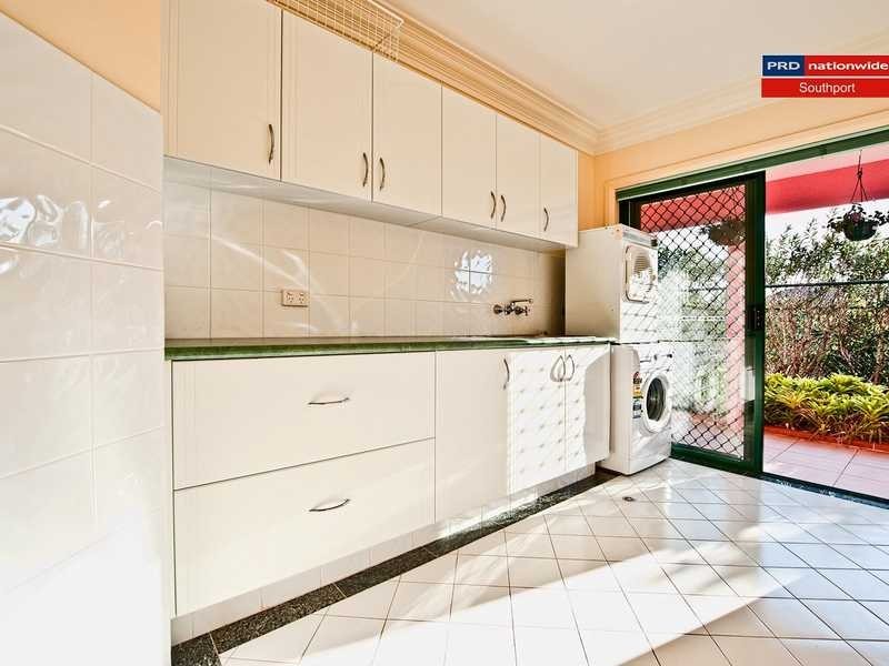 140/40 Cotlew Street East, Southport QLD 4215