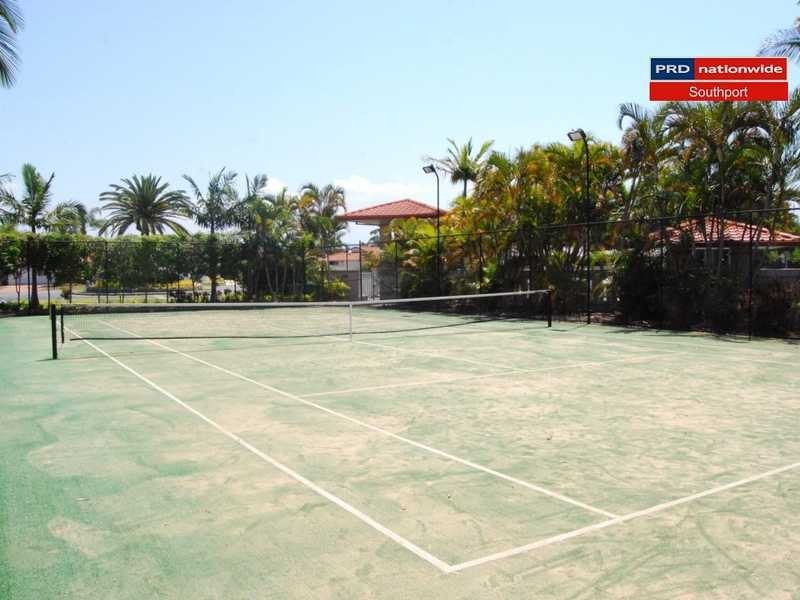 140/40 Cotlew Street East, Southport QLD 4215