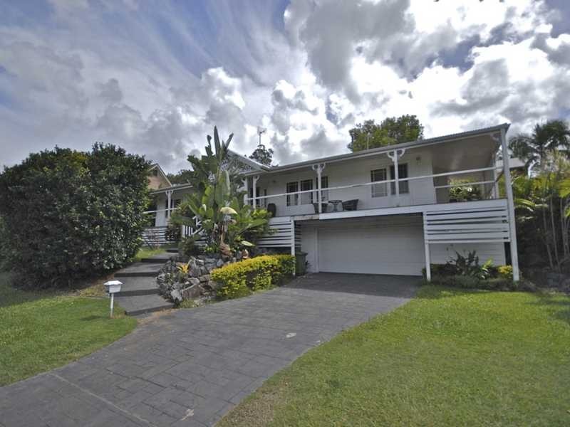 42 Paddington Drive, Carrara QLD 4211