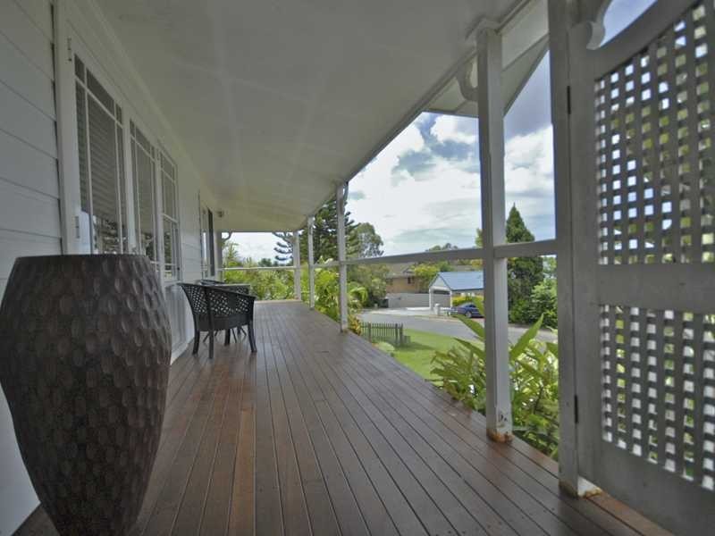 42 Paddington Drive, Carrara QLD 4211