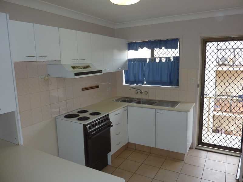 Unit 8/39 Lenneberg Street, Southport QLD 4215