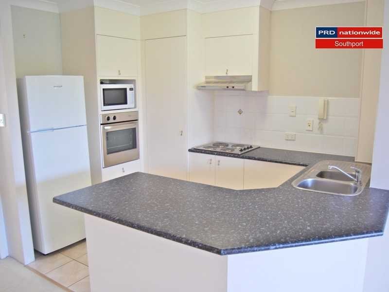Unit 28/88 High Street, Southport QLD 4215