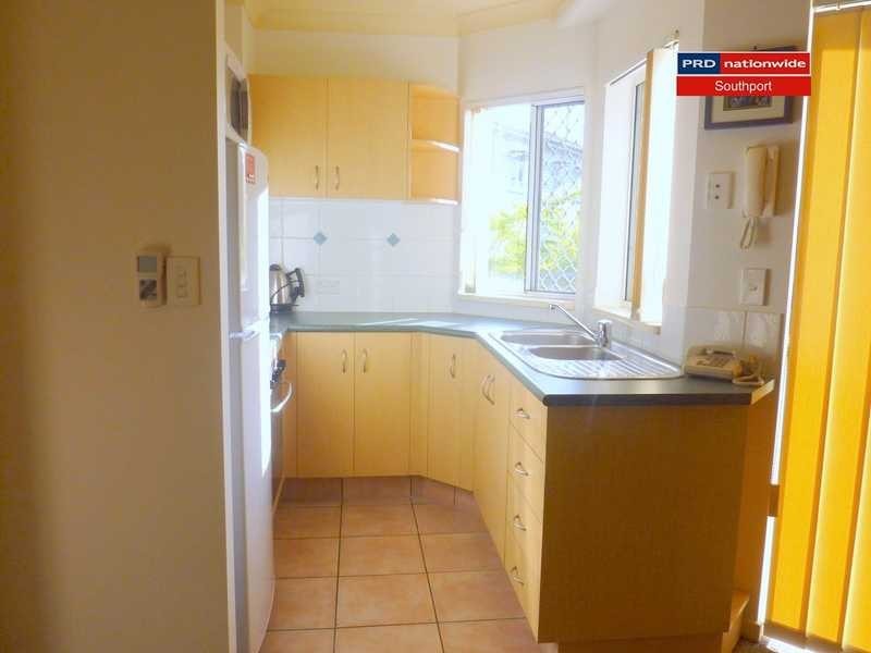 Unit 17/148 Marine  Parade, Southport QLD 4215