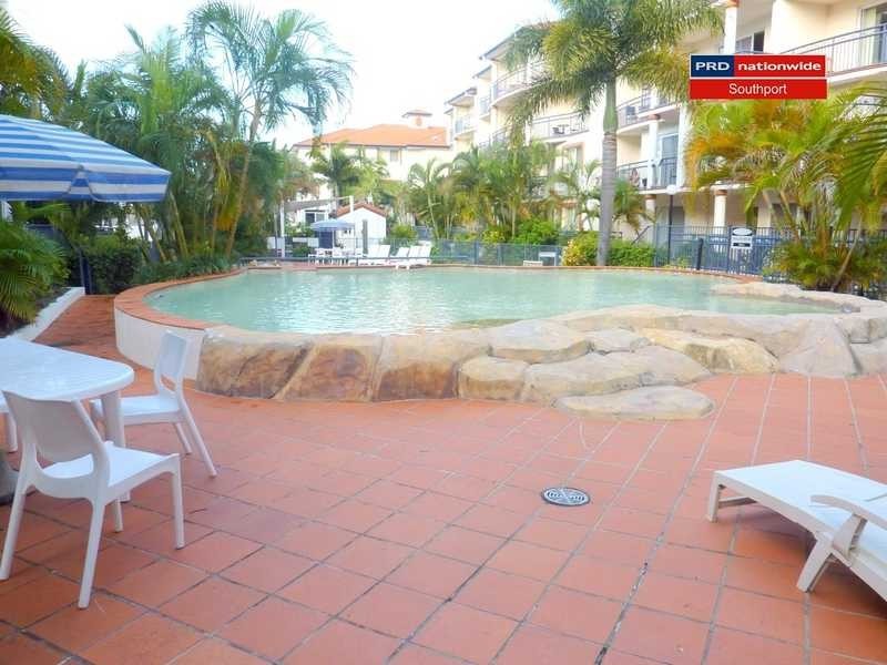 Unit 17/148 Marine  Parade, Southport QLD 4215
