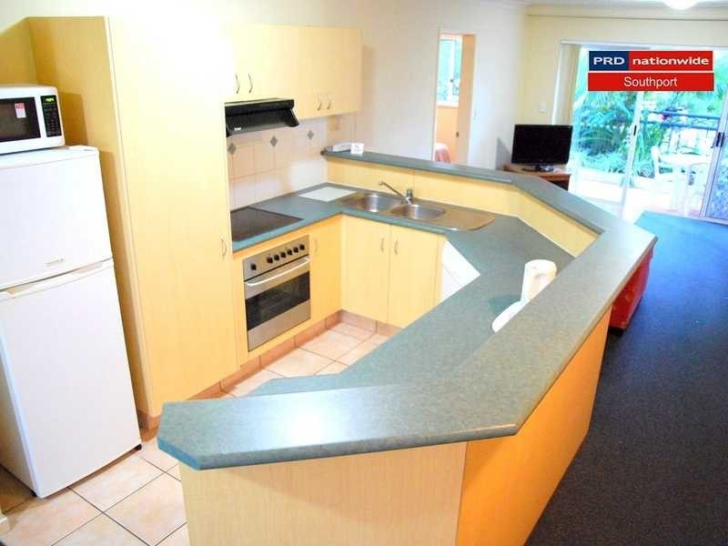 Unit 5/148 Marine  Parade, Southport QLD 4215