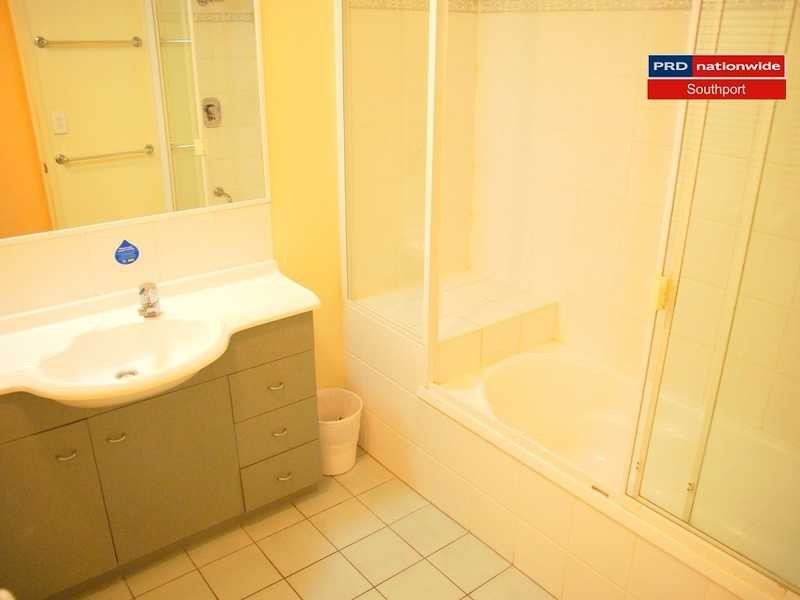 Unit 5/148 Marine  Parade, Southport QLD 4215