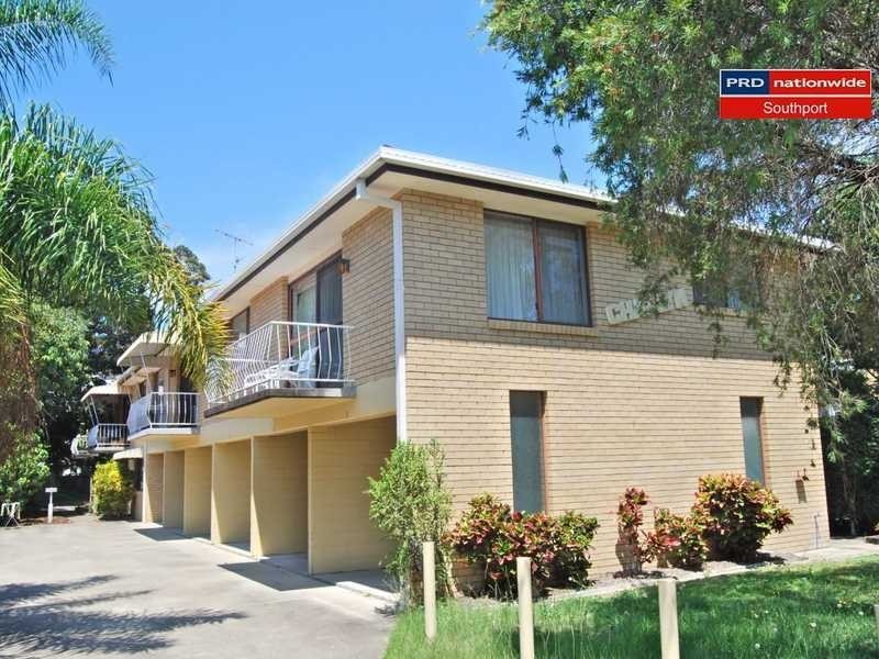 Unit 4/29 Bath Street, Labrador QLD 4215
