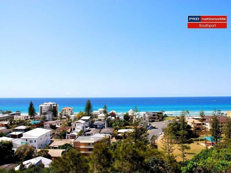 Unit A36/1 Great Hall Drive, Miami QLD 4220