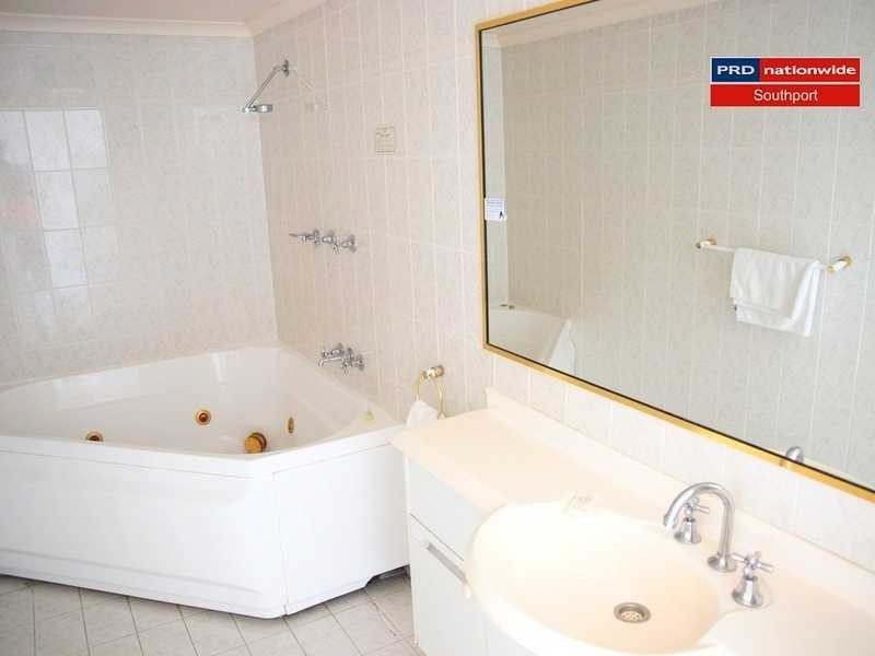 Apartment 3G/510 Marine Parade, Biggera Waters QLD 4216