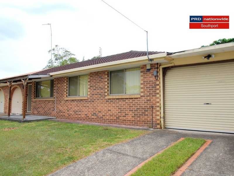 Unit/2/39 Terrigal Crescent, Southport QLD 4215