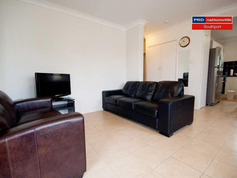 Unit 1/24 Stevens St, Southport QLD 4215