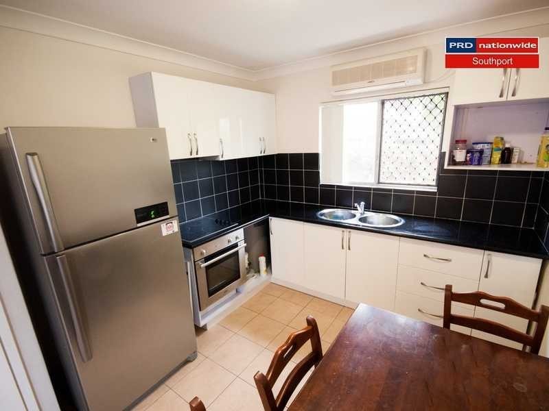 Unit 1/24 Stevens St, Southport QLD 4215