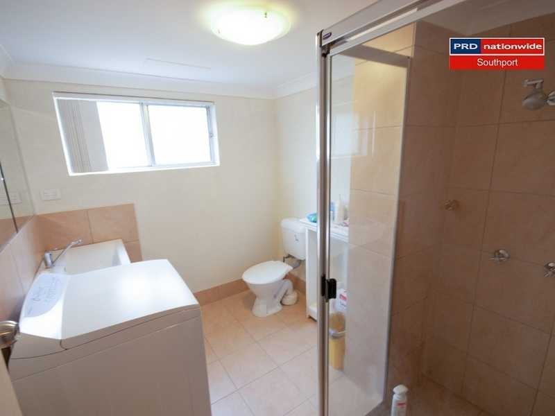 Unit 1/24 Stevens St, Southport QLD 4215