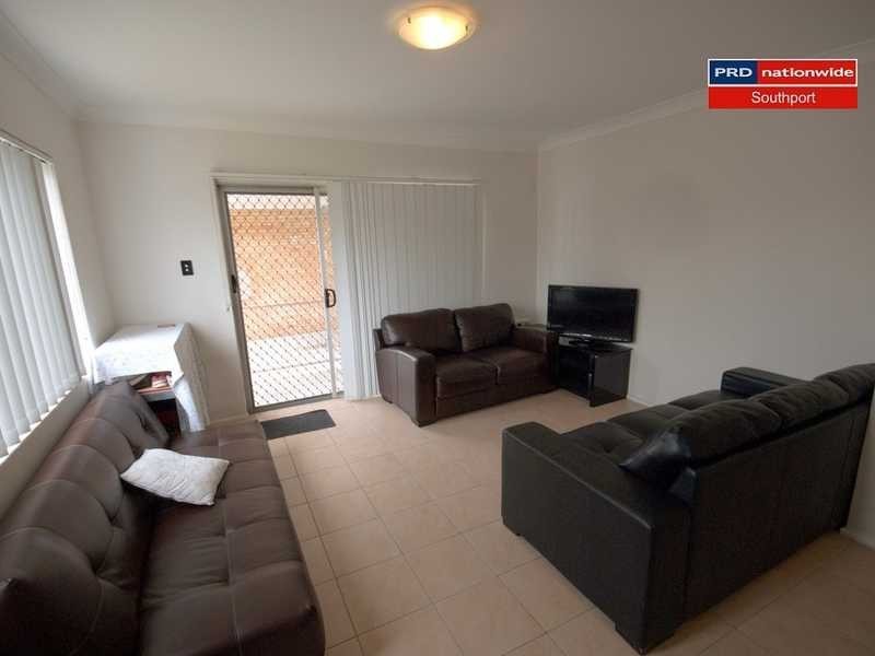 Unit 1/24 Stevens St, Southport QLD 4215