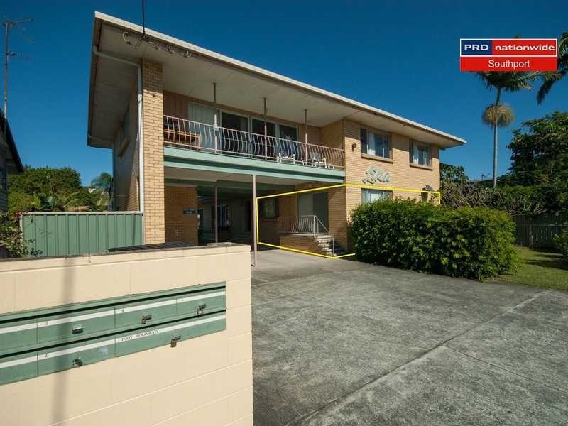Unit 1/24 Stevens St, Southport QLD 4215