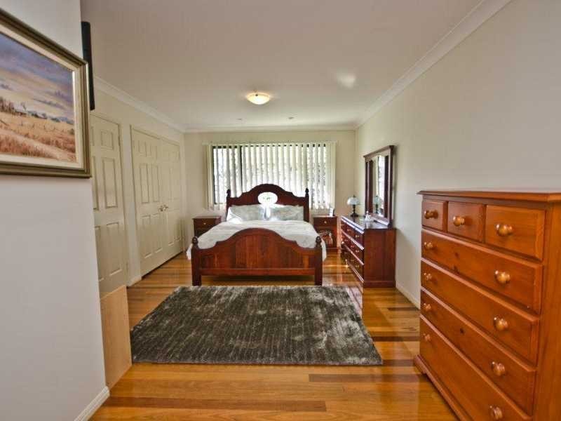 8 Chuter Avenue, Southport QLD 4215