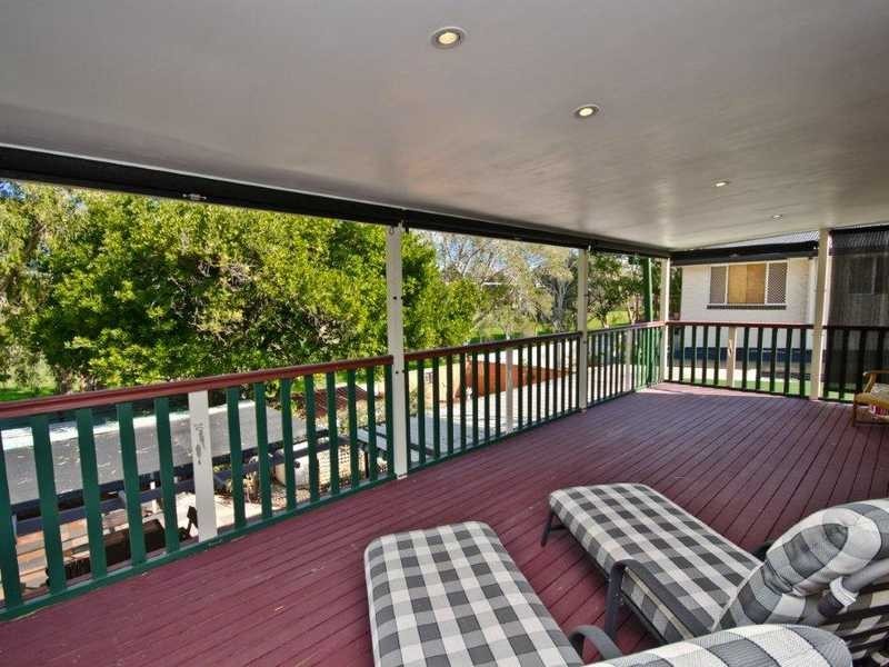 8 Chuter Avenue, Southport QLD 4215