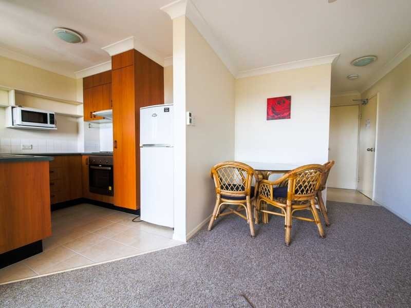 Unit 20/140 Marine Parade, Southport QLD 4215