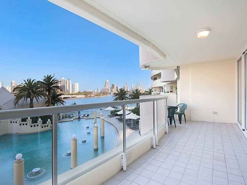 Apartment C4-2/75 Brighton Parade, Southport QLD 4215