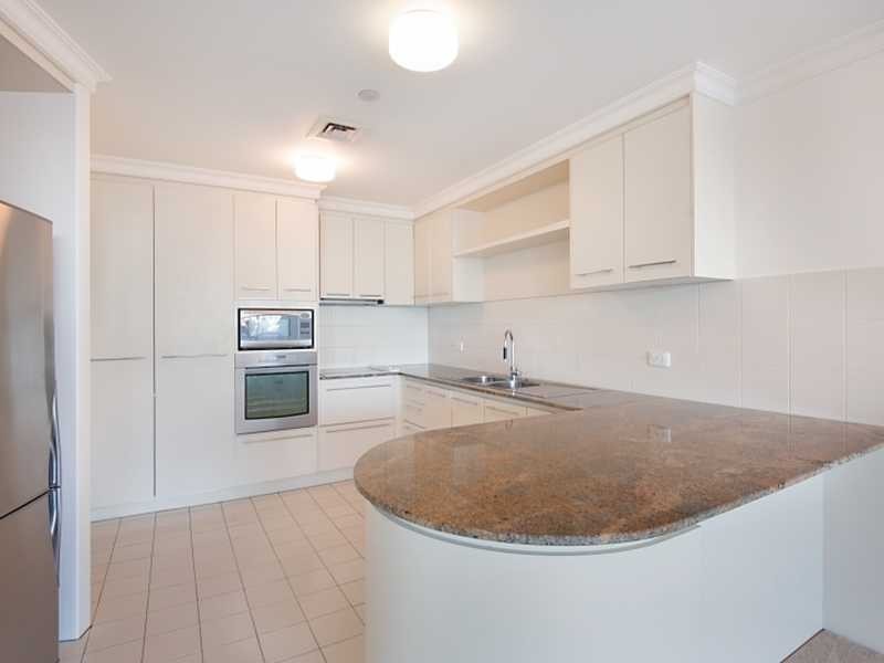 Apartment C4-2/75 Brighton Parade, Southport QLD 4215
