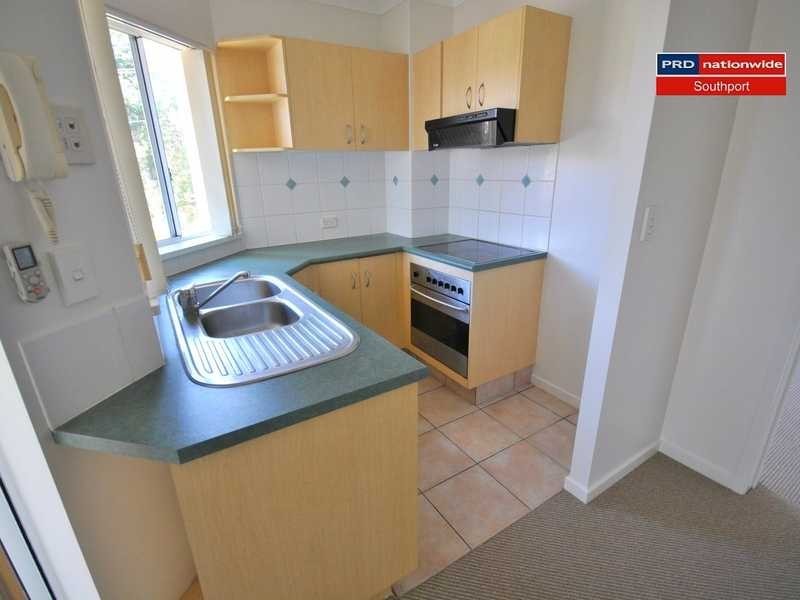 Unit 46/148 Marine  Parade, Southport QLD 4215