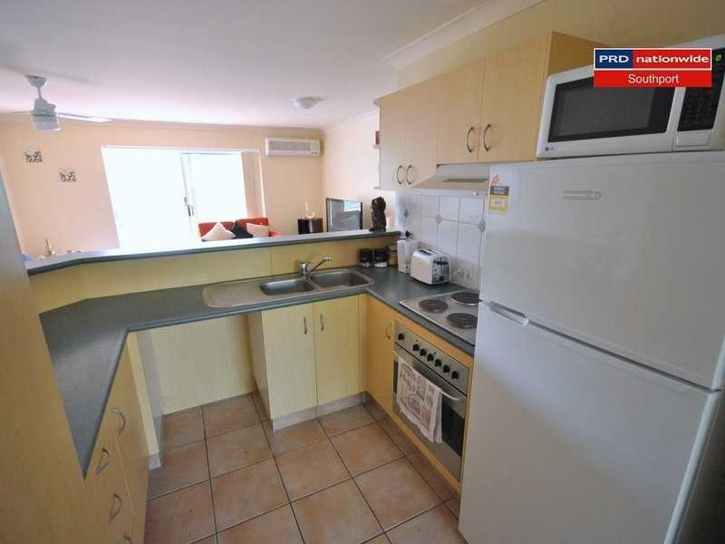 Unit 70/148 Marine  Parade, Southport QLD 4215