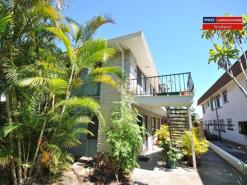 Unit 2/93 Queen St, Southport QLD 4215
